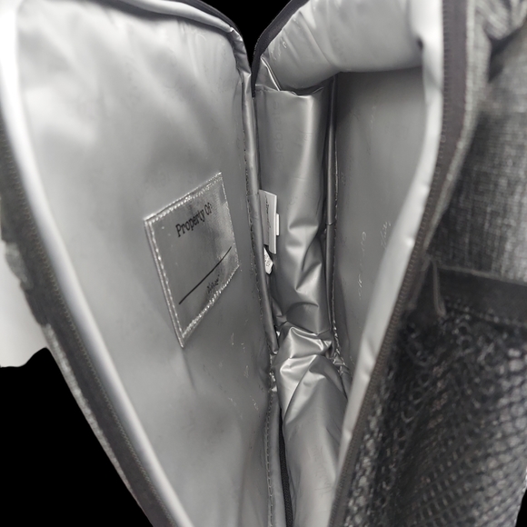 Thirty-One Lunch Buddy Thermal Personalized with the Letter M - Picture 4 of 8